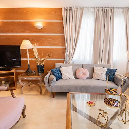 Quattro Beachfront Sea View Ap 4 Apartment