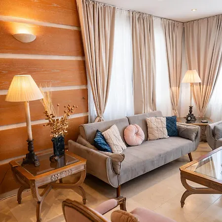 Quattro Beachfront Sea View Ap 4 Apartament *