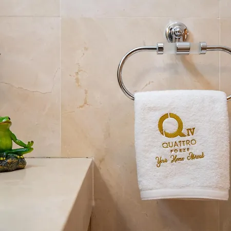 Quattro Beachfront Sea View Ap 4 Appartamento