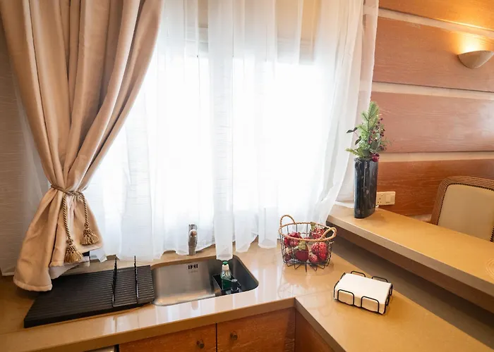 Lejlighed Quattro Beachfront Sea View Ap 4 *