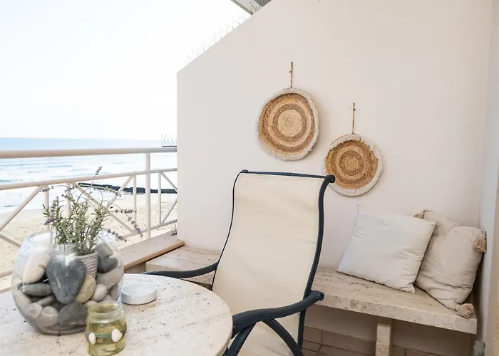 Lejlighed Quattro Beachfront Sea View Ap 4 *